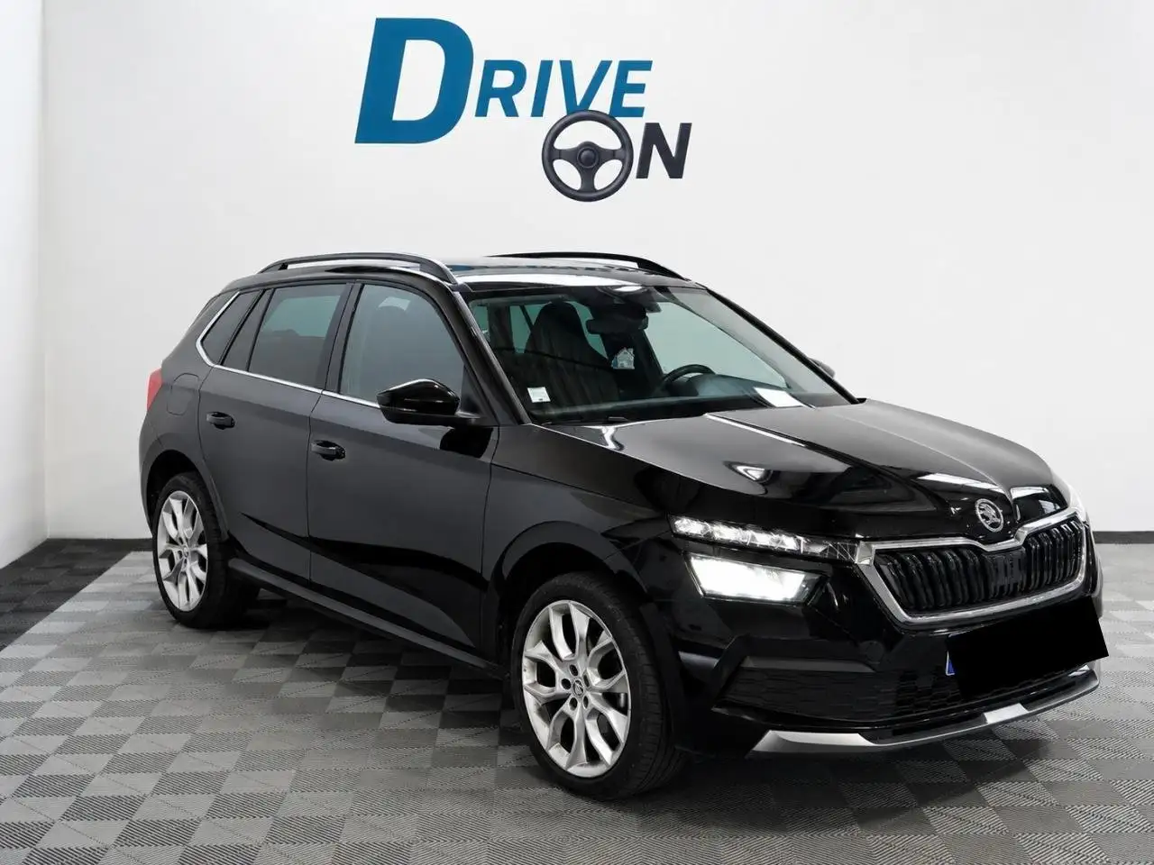 Skoda Kamiq 1.5 TSI ACT - 150 Ambition — photo 1 of 15