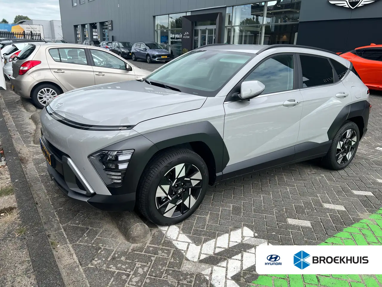 Hyundai KONA 1.6 GDI HEV 138pk Comfort 18" | Camera | Climate c — photo 1 of 2