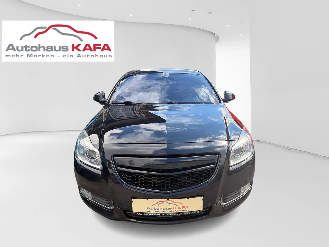 Opel Insignia Sport** LEDER /NAVI/SHZ** — photo 1 of 10