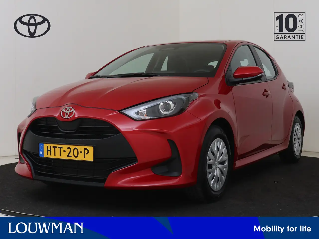 Toyota Yaris 1.5 Hybrid 115 Comfort | NL dealeronderhouden | — photo 1 of 39