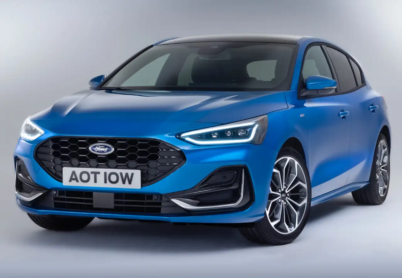 Ford Focus Vignale 1.0 Ecoboost 125 — photo 1 of 11