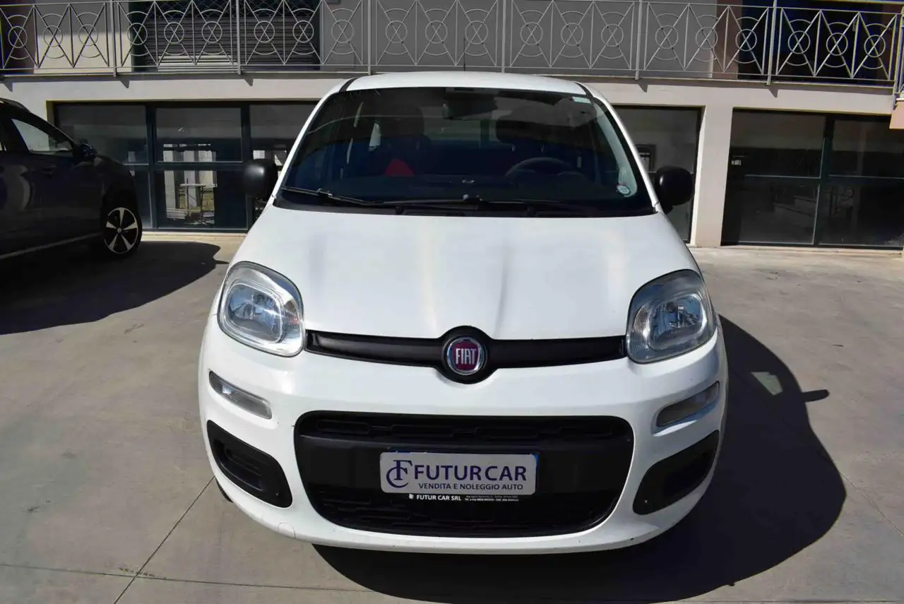 Fiat Panda 0.9 TwinAir Turbo Natural Power Lounge — photo 1 of 15
