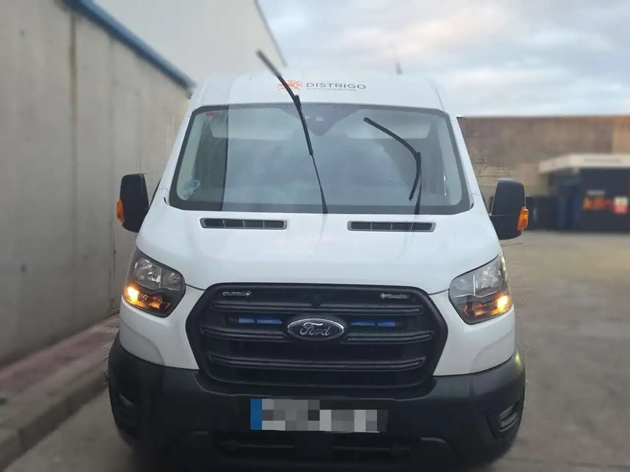 Ford Transit Custom Van 2.0 Ecoblue 100kW 300 L1 Trend — photo 1 of 17