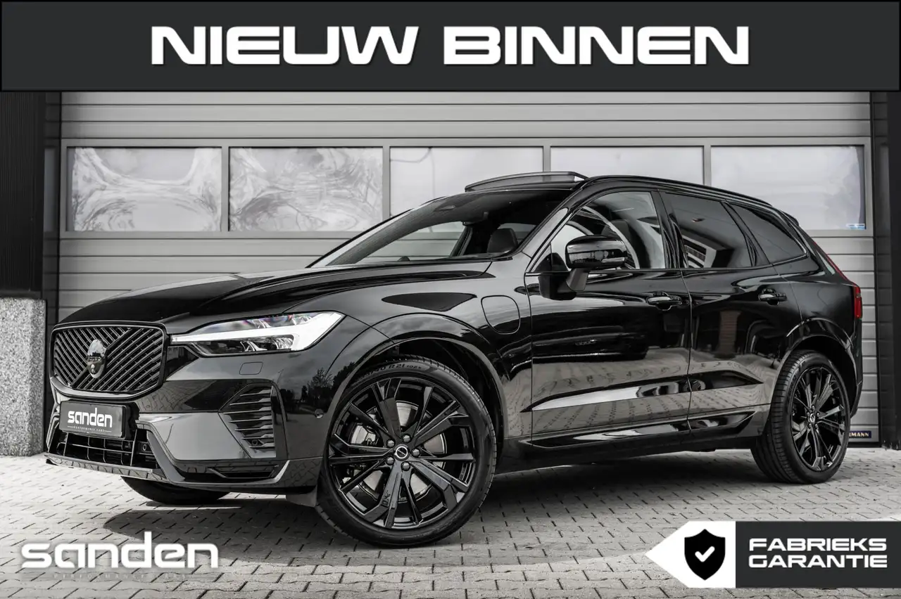 Volvo XC60 T8 AWD Black Edition|B&W|Pano|Massage|Luchtv|HUD — photo 1 of 40
