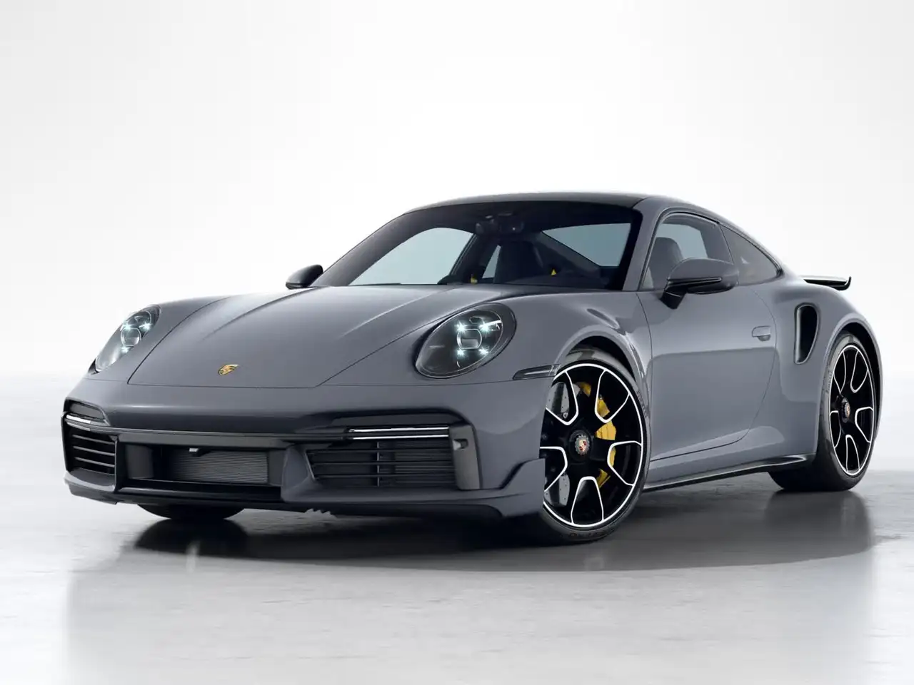 Porsche 992 coupe 3.7 turbo s auto — photo 1 of 6