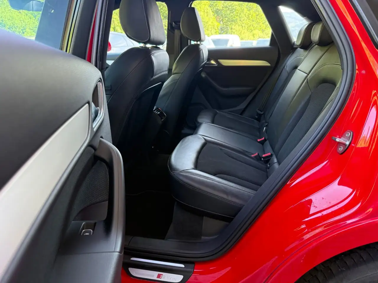 2016 Audi Q3 sport S-Line Black Style *LED *Navi **GRA, photograph 10