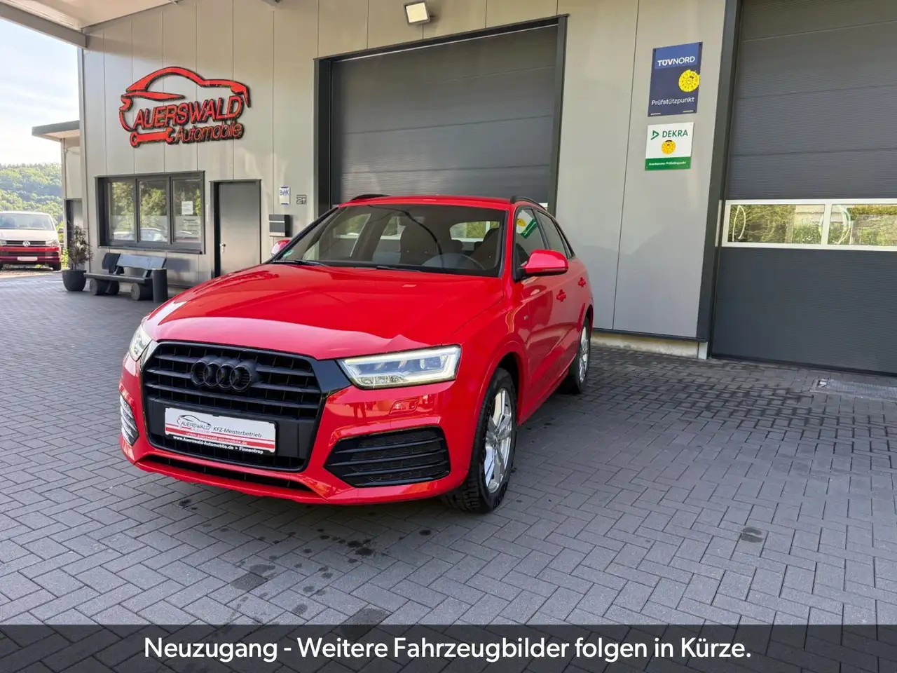 Audi Q3 sport S-Line Black Style *LED *Navi **GRA — photo 1 of 15