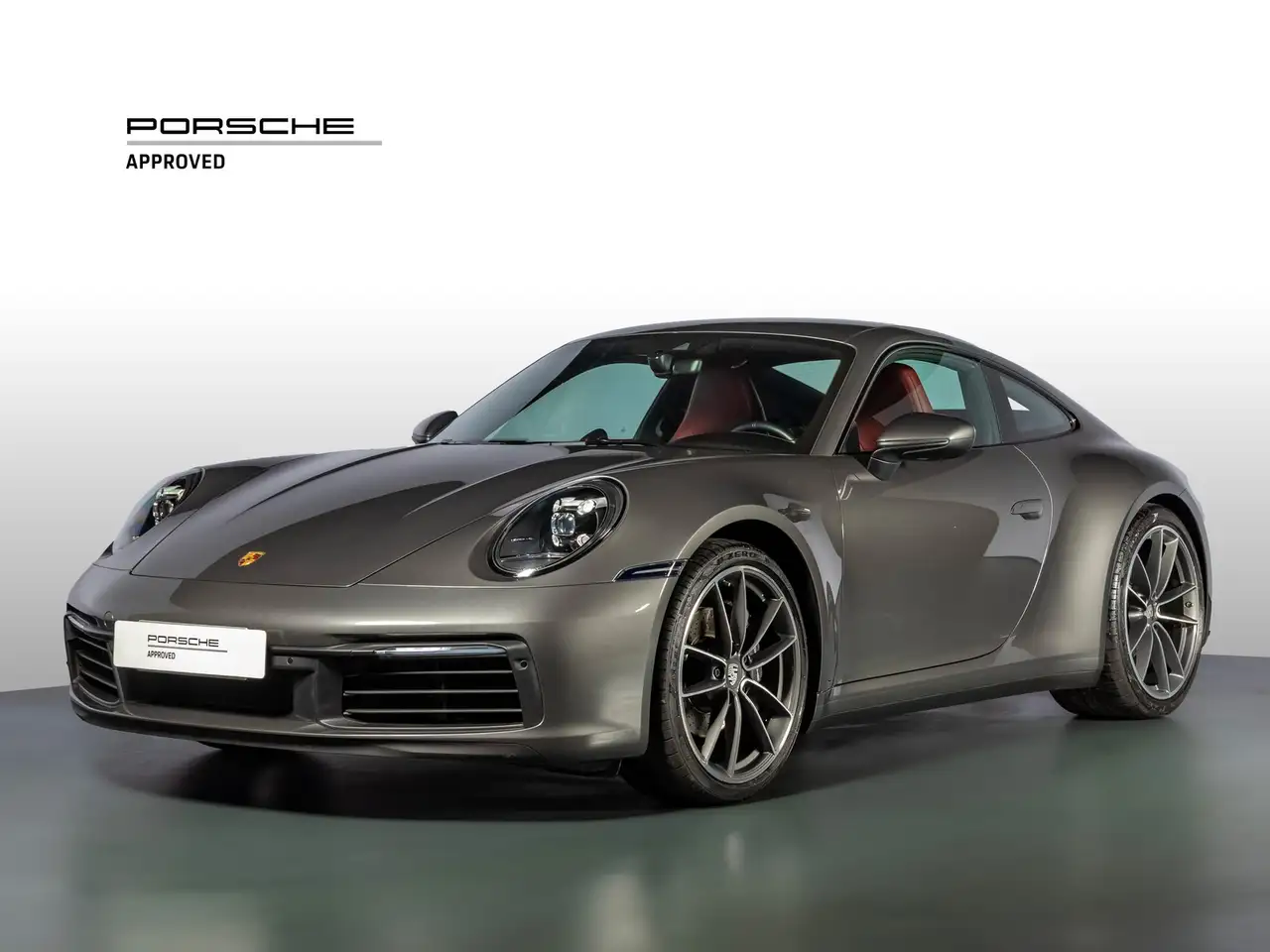 Porsche 992 coupe 3.0 carrera 4 auto — photo 1 of 15