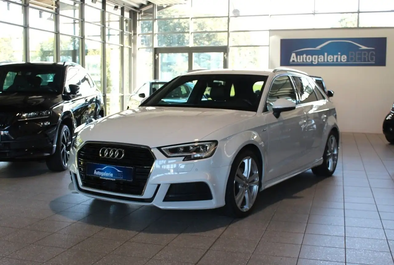 Audi A3 Sportback TFSi S-tronic S line App B&O Kamera — photo 1 of 15