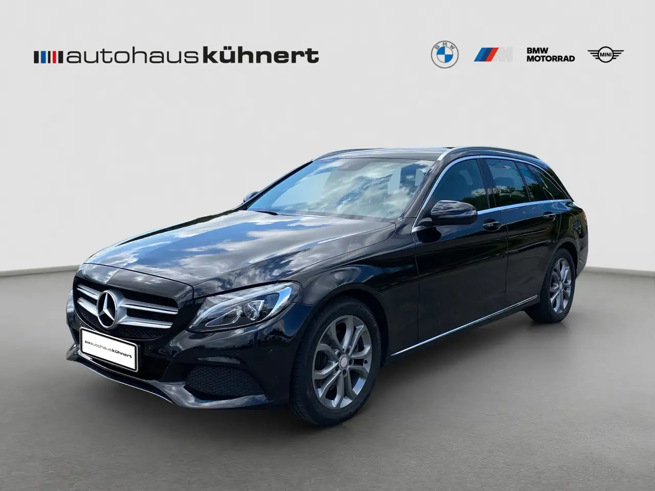 Mercedes-Benz C 200 T Avantgarde LED Navi ParkAss — photo 1 of 20