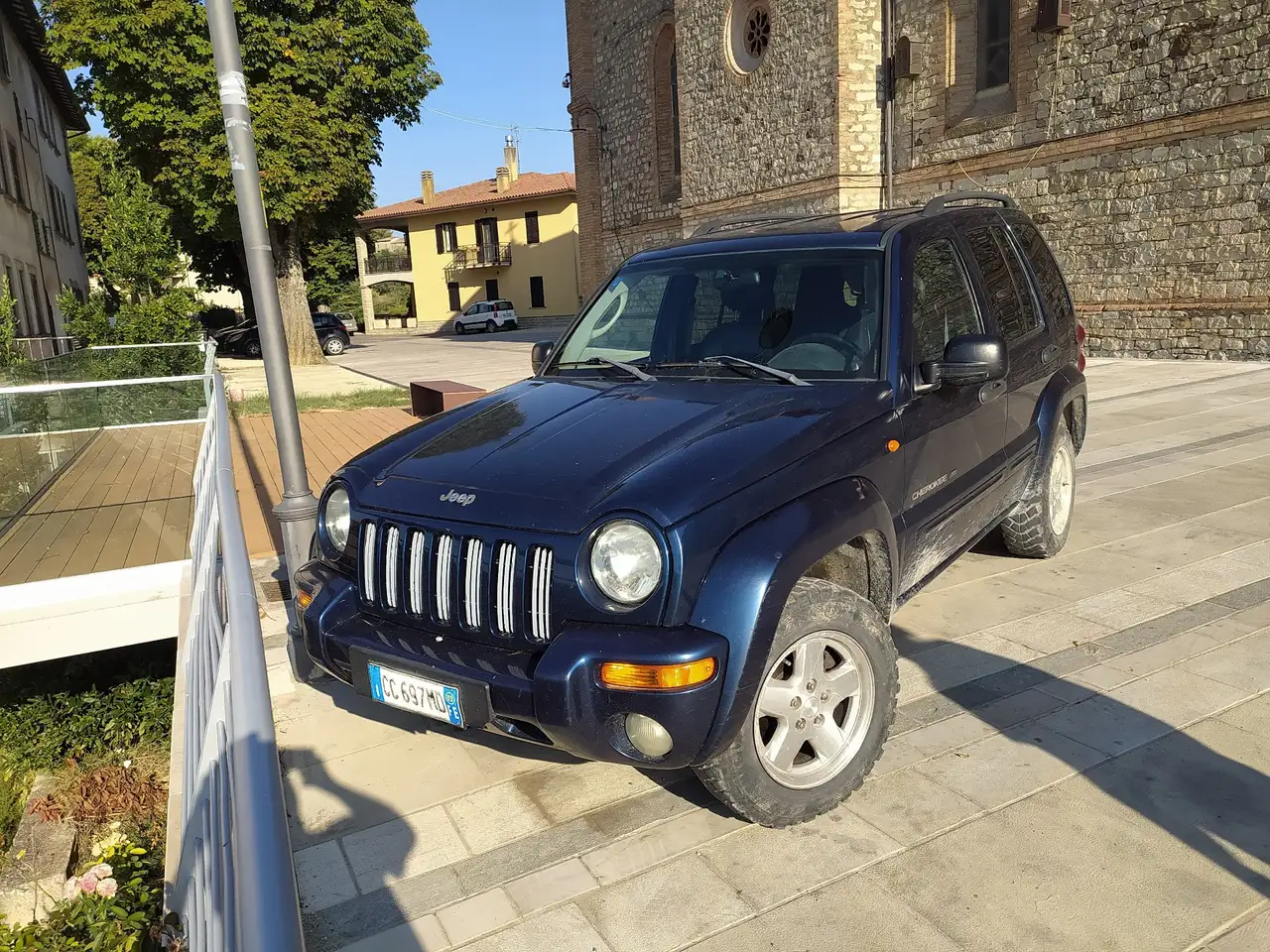 Jeep Cherokee 5p 2.5 td Limited LX my01