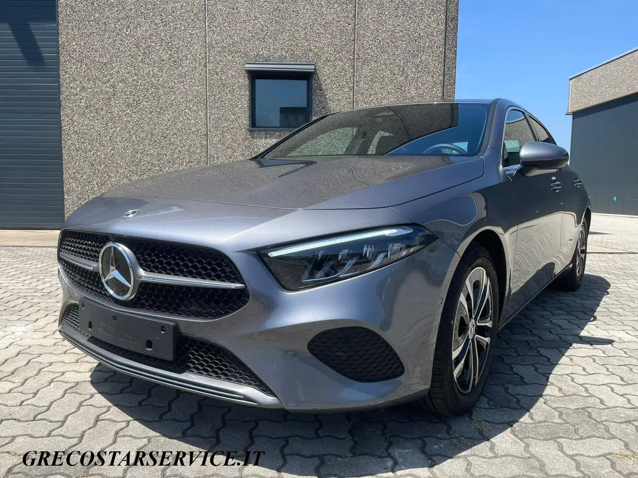 Mercedes-Benz A 180 d Progressive Advanced Automatic CAR-PLAY — photo 1 of 15