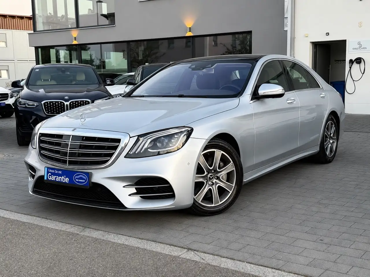 Mercedes-Benz S 450 4Matic AMG Line Mutlibeam Pano 360° — photo 1 of 11