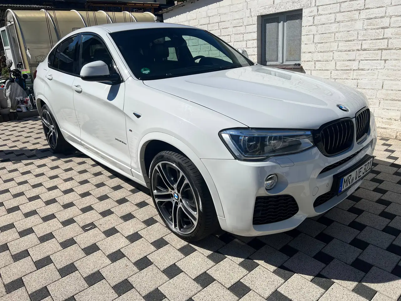 BMW X4 X4 xDrive30d Aut. xLine — photo 1 of 11