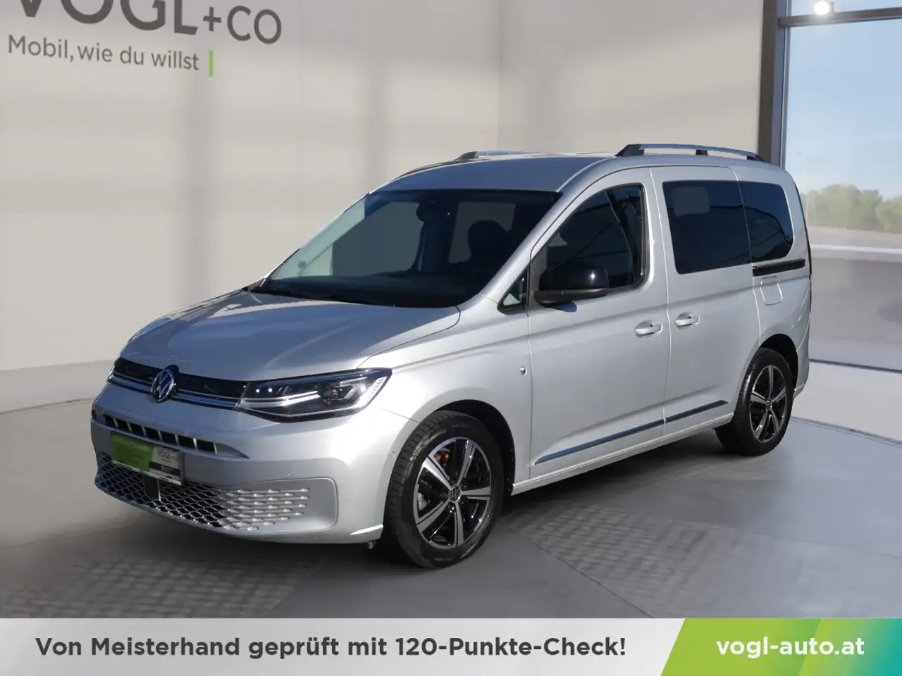 Volkswagen Caddy 1,5 TSI Style DSG — photo 1 of 20