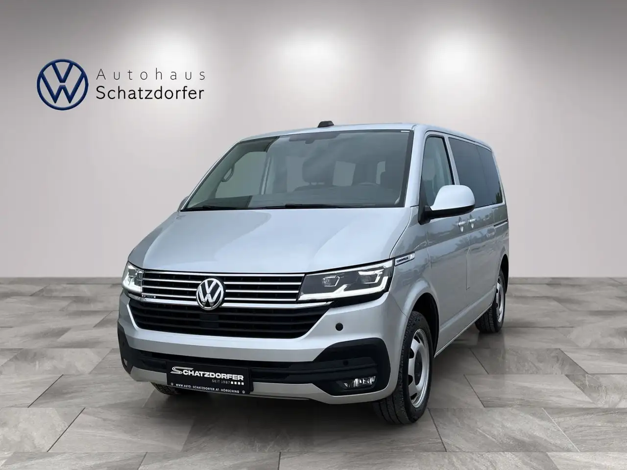 Volkswagen T6.1 Caravelle VW Kombi T6.1 Caravelle Comfortline KR TDI 4M — photo 1 of 23
