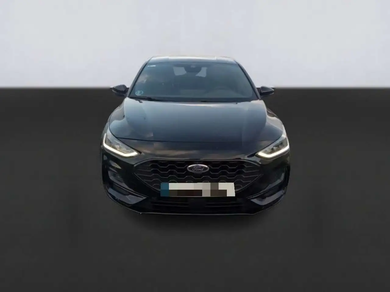 Ford Focus 1.0 Ecoboost MHEV ST-Line 155 — photo 1 of 22