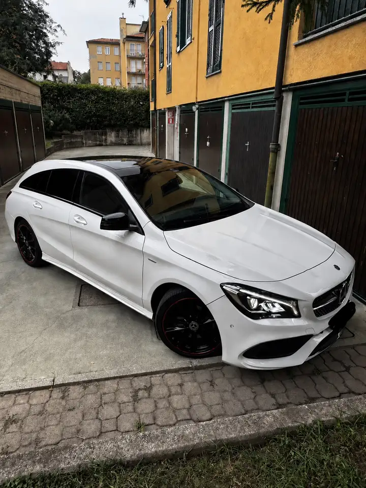 Mercedes-Benz CLA 200 Shooting Brake d Business Extra 4matic auto — photo 1 of 8