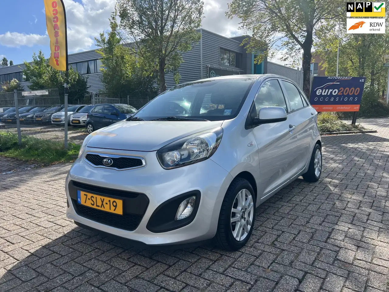 Kia Picanto 1.0 CVVT ISG Comfort Pack - Lmv - Airco 5 Deurs — photo 1 of 19