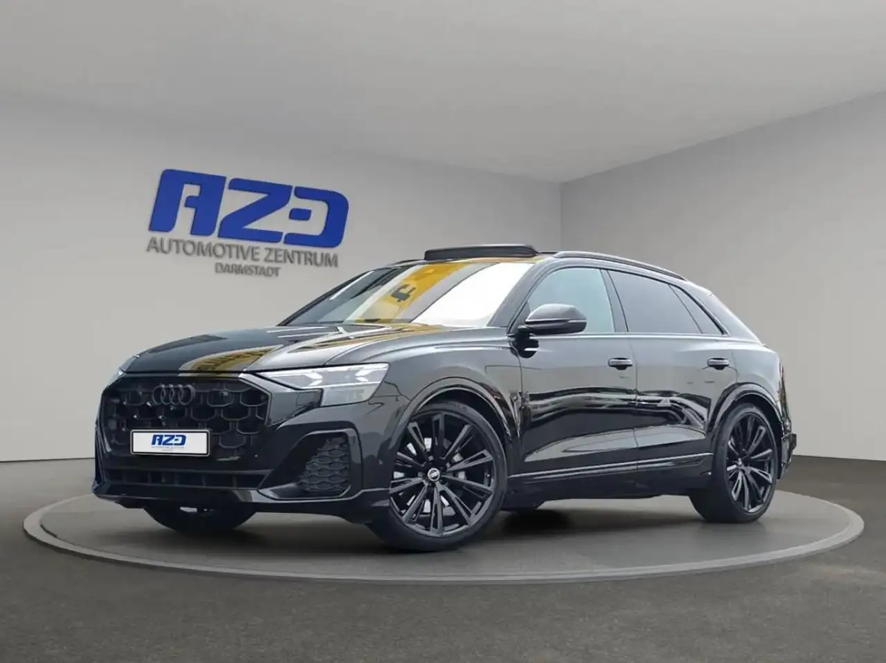 Audi SQ8 quattro H-UP PANO B&O LASER LEDER LUFT 23 ZOLL — photo 1 of 4