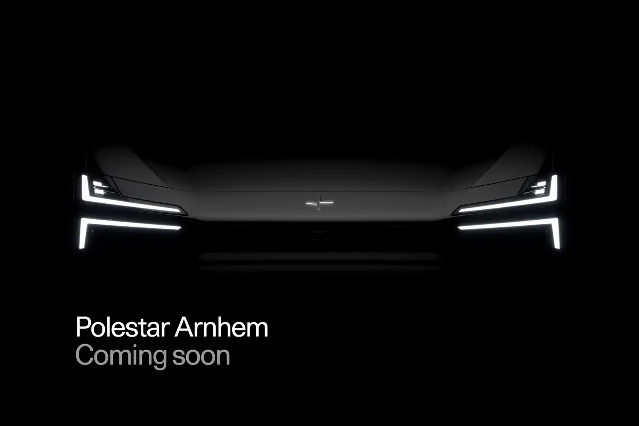 Polestar 4 Long Range Dual Motor Performance Prime 100 kWh Pa — photo 1 of 4