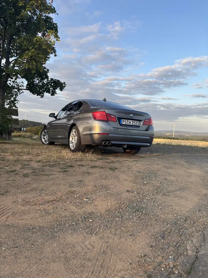 BMW 530 530d Soft close — photo 1 of 11