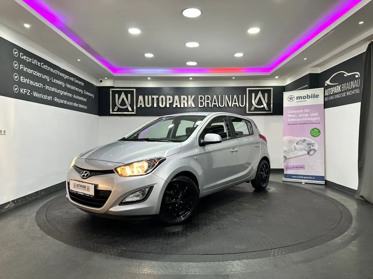Hyundai i20 1.2 Classic *NEUES-PICKERL*KLIMA*SZH* — photo 1 of 19