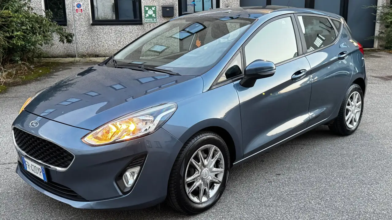 Ford Fiesta Fiesta VII 2018 5p 5p 1.5 tdci Plus 85cv my18 — photo 1 of 15