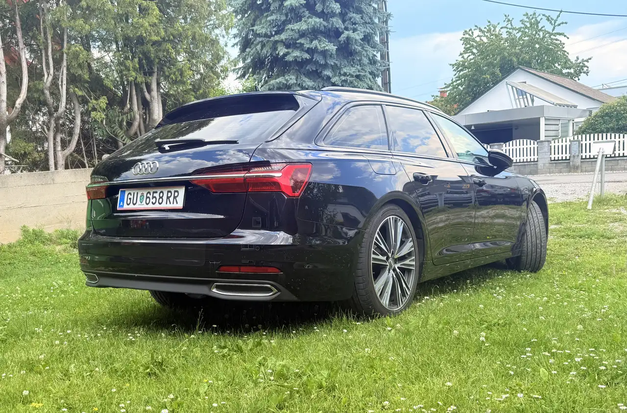 Audi A6 Avant 35 TDI sport S-tronic — photo 1 of 15