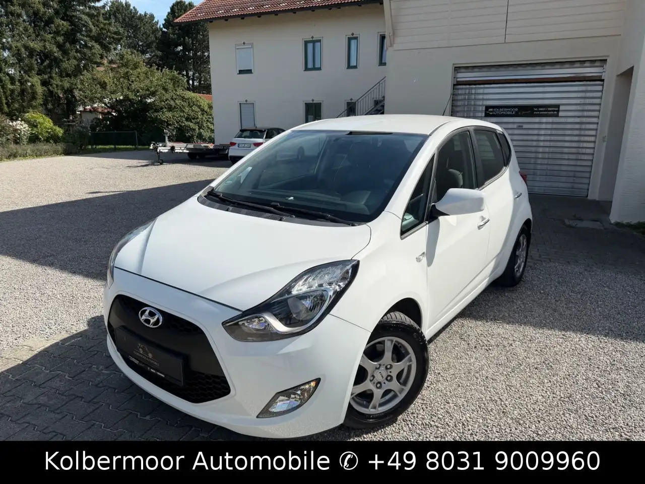 Hyundai iX20 blue KAMERA|ALU|KLIMA| — photo 1 of 15