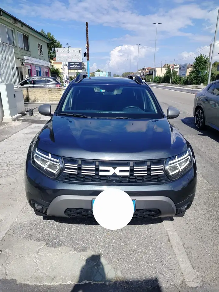 Dacia Duster 1.0 tce Journey UP Gpl 4x2 100cv — photo 1 of 5