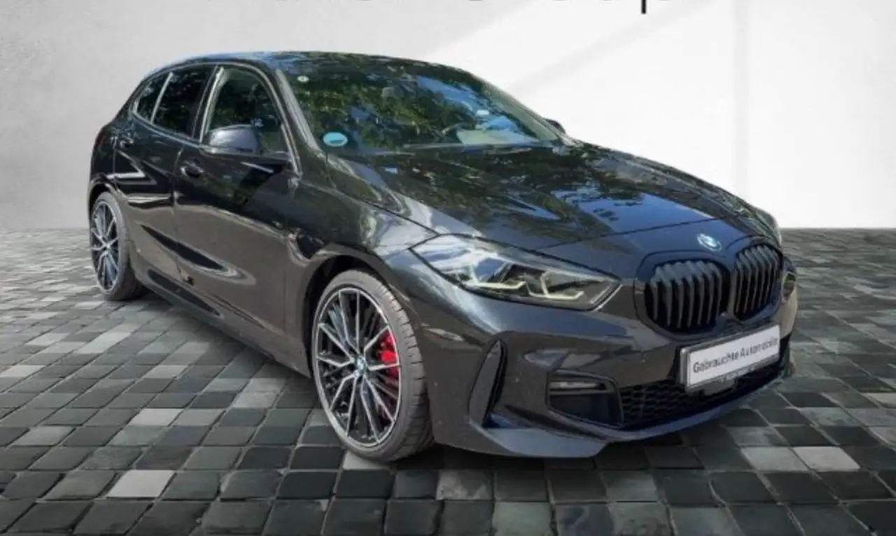 BMW 118 D MSPORT PANO 19"LED VIRTUAL F1 FULL FULL — photo 1 of 12