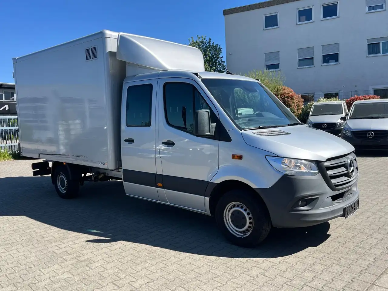 2020 Mercedes-Benz Sprinter III Pritsche 316 DoKa Koffer*AHK*7Sitze, photograph 2