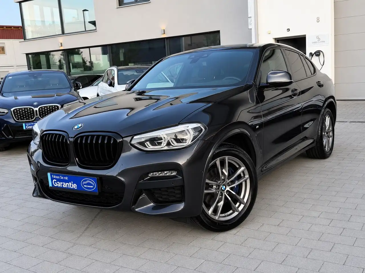 BMW X4 xDrive 30 i M Sport HUD LED LEDER 1.Hd. — photo 1 of 12