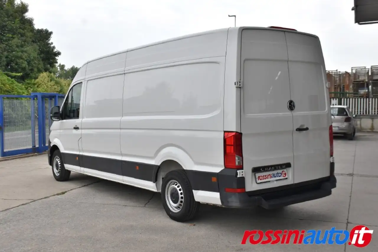 2025 Volkswagen Crafter VAN 35Q 2.0 TDI 177 CV L4H3 4490mm + FARI FULL LED + SEDILE GUIDA COMFORT PLUS + RIVESTIMENTO VANO DI CARICO + P, photograph 4