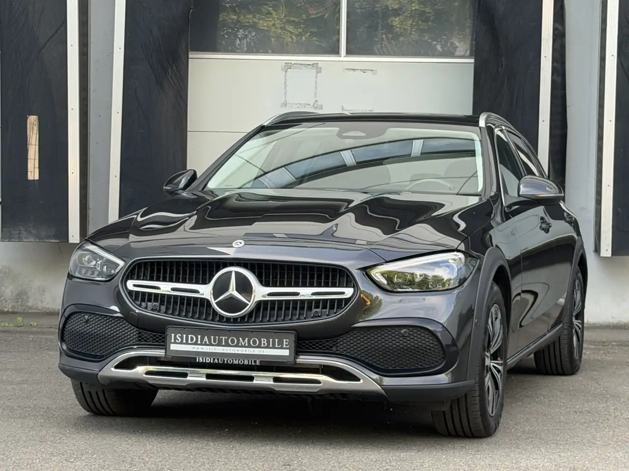 Mercedes-Benz C 220 D All Terrain Standheizung MBUX Kamera AHK — photo 1 of 40