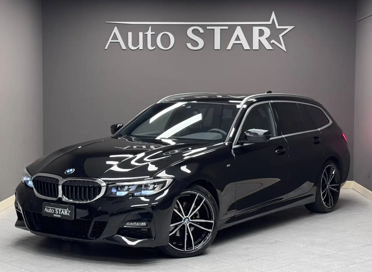 BMW 320 Touring Msport auto — photo 1 of 15