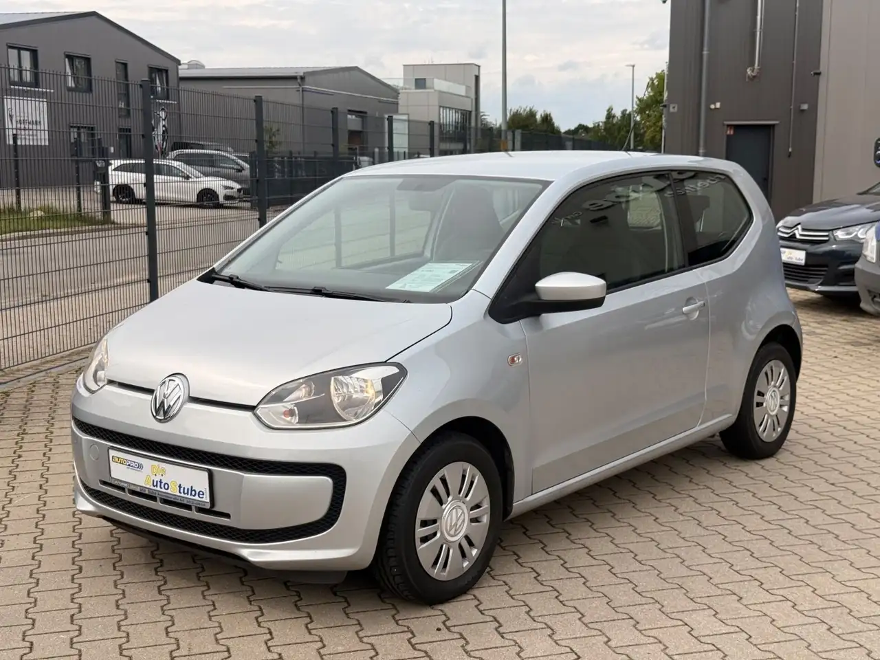 Volkswagen up! Move/3Trg/Klima/Zv/2.Hd/Isofix — photo 1 of 21