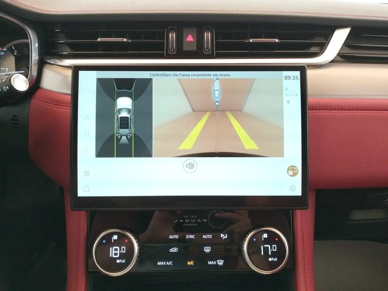 2022 Jaguar F-Pace 2.0d i4 mhev R-Dynamic S awd 204cv auto - IVA ESCLUSA, photograph 12