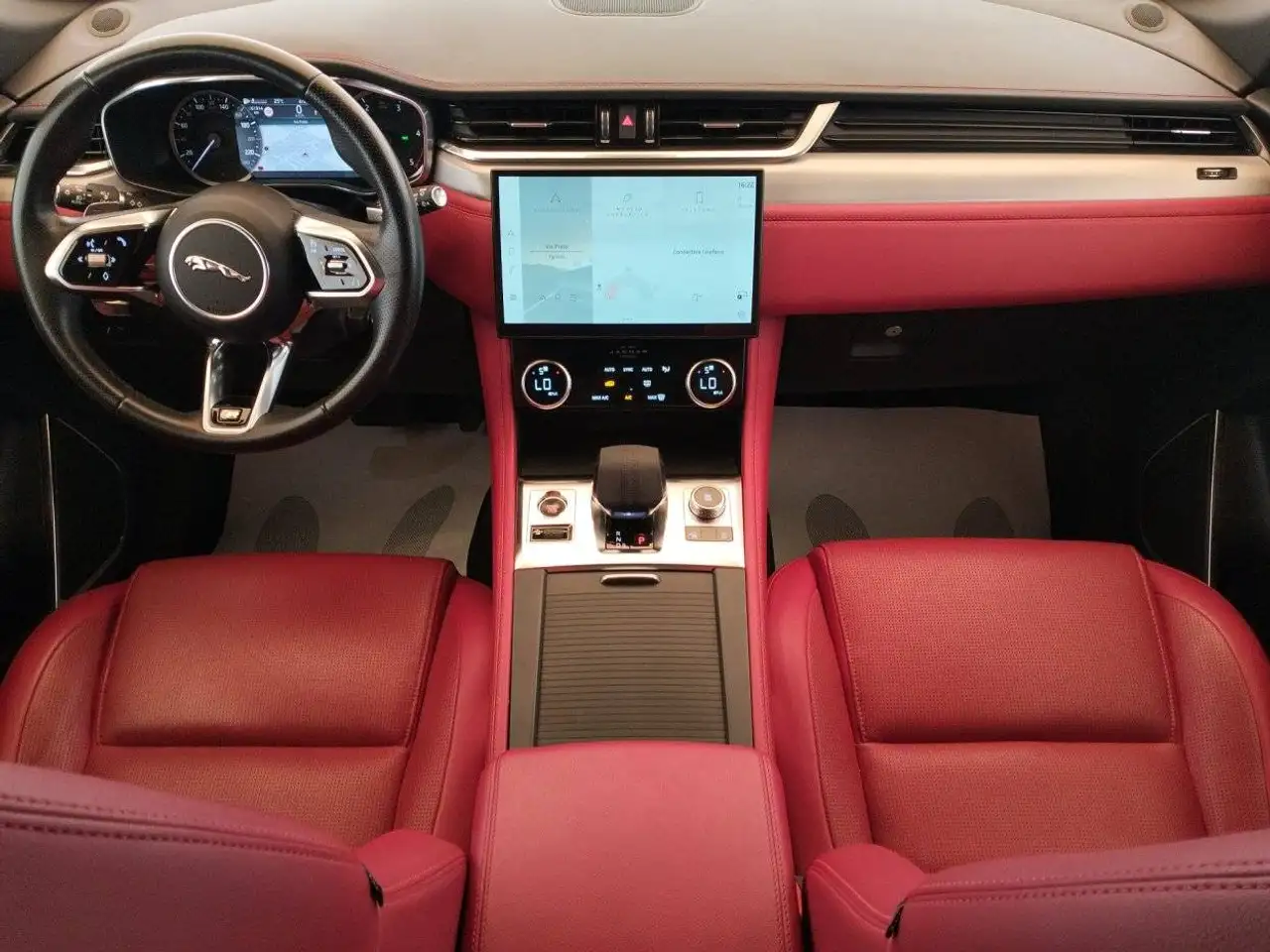 2022 Jaguar F-Pace 2.0d i4 mhev R-Dynamic S awd 204cv auto - IVA ESCLUSA, photograph 10