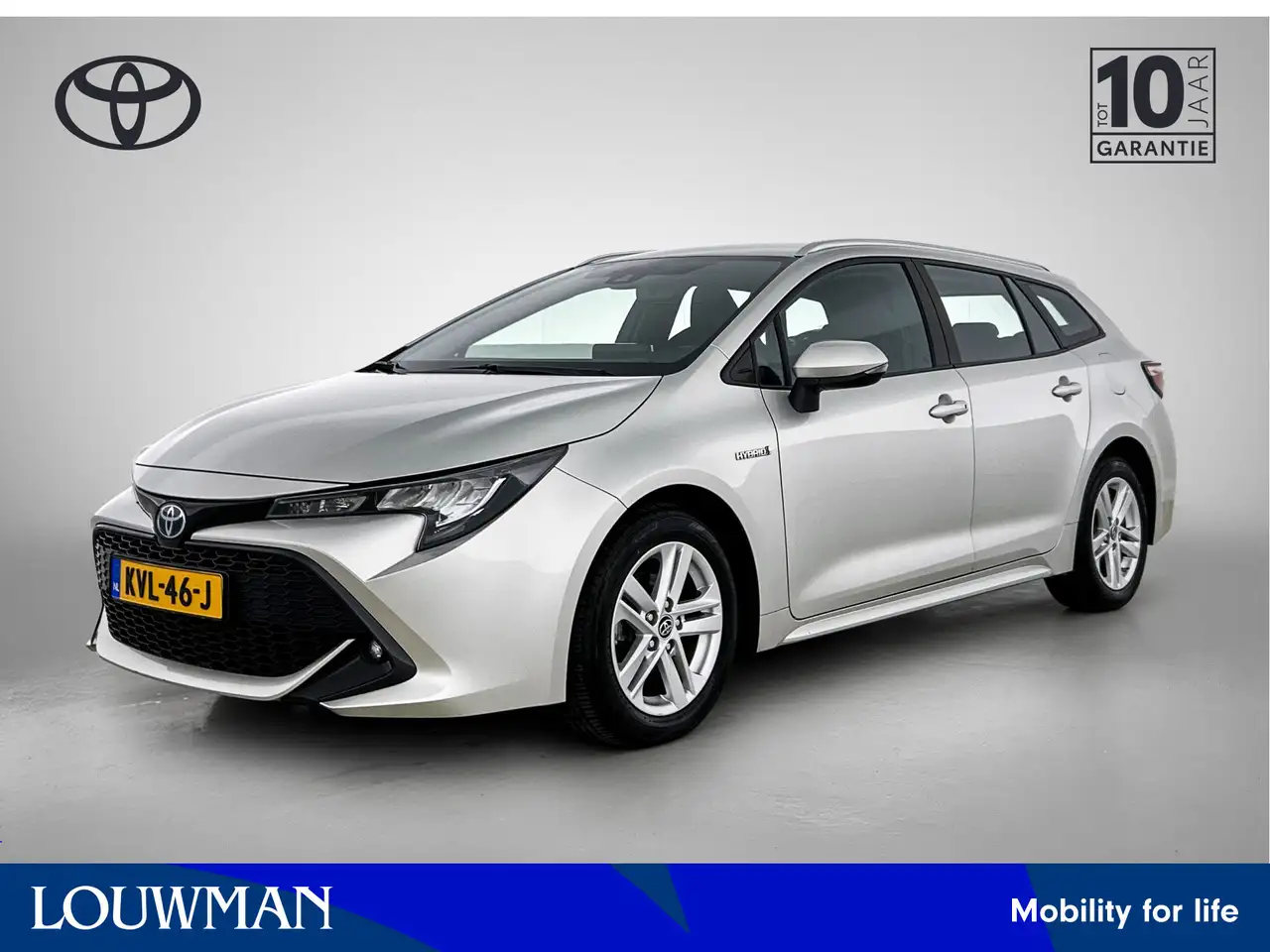 Toyota Corolla Touring Sports 1.8 Hybrid Business Plus — photo 1 of 40
