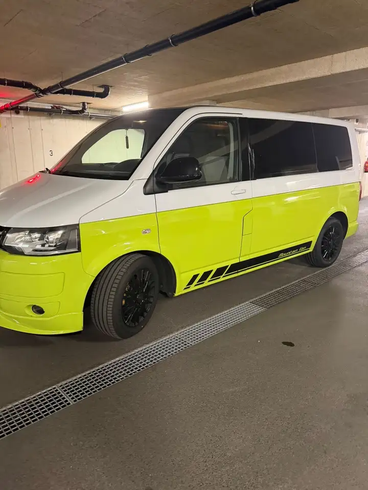 Volkswagen T5 Multivan Startline 2,0 TDI D-PF — photo 1 of 7