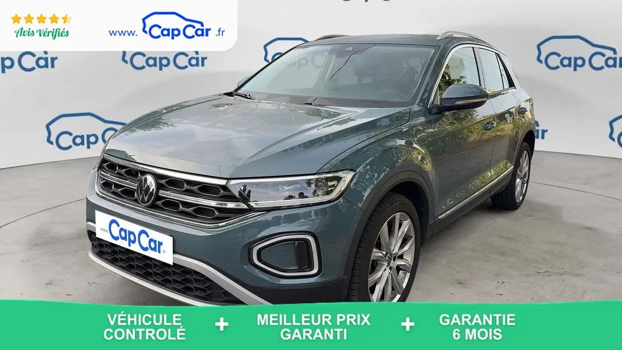 Volkswagen T-Roc 1.5 TSI 150 DSG7 Lounge — photo 1 of 29