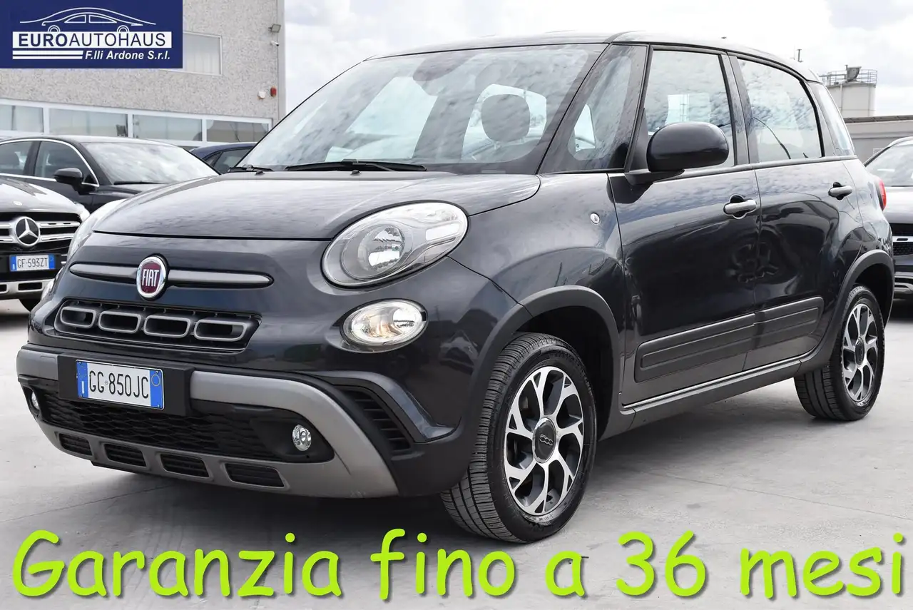 Fiat 500L 1.3 Multijet 95cv Cross — photo 1 of 15