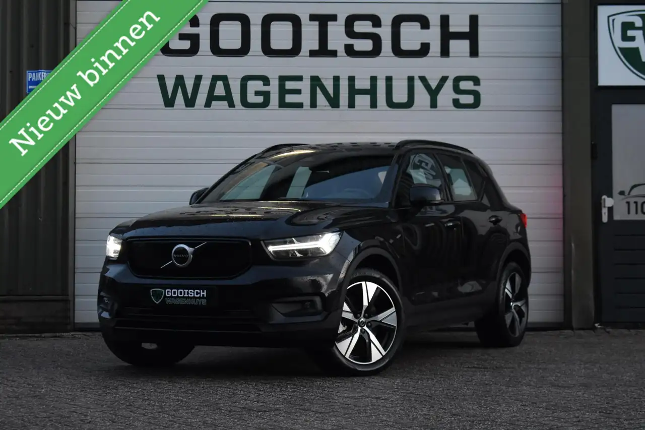 Volvo XC40 Recharge P8 AWD R-Design | 360 Camera | H&K | Stoe — photo 1 of 29