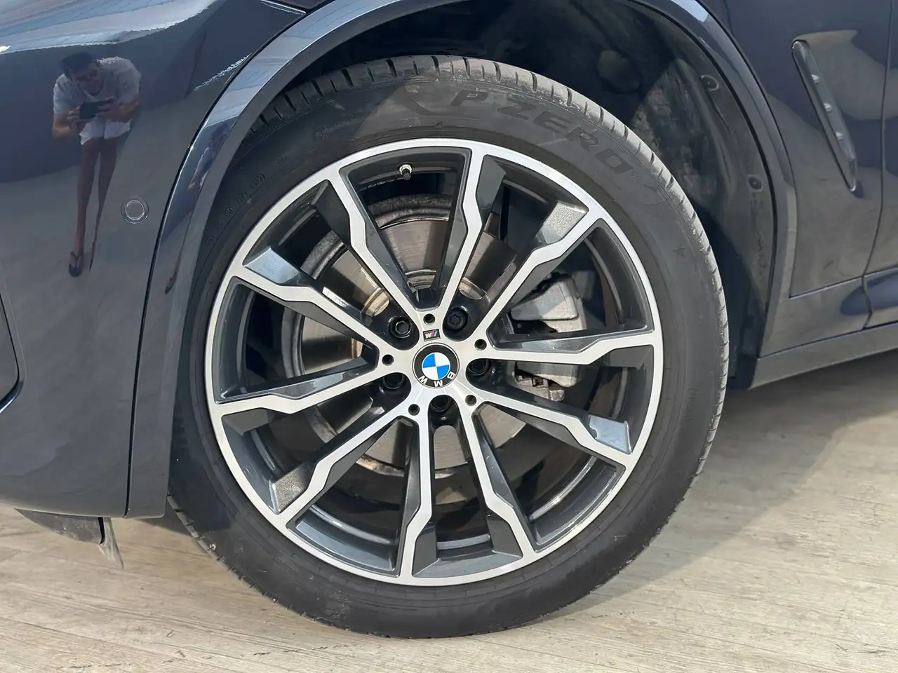 2024 BMW X4 xDrive 20i MHEV M-Sport auto, photograph 8