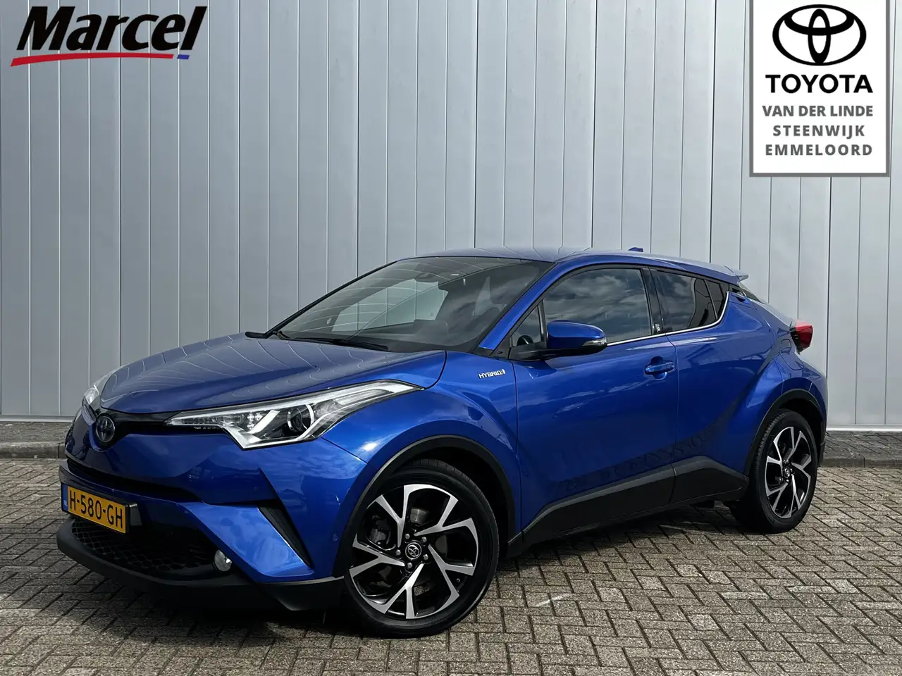 Toyota C-HR 1.8 Hybrid Style Dealer Onderhouden Trekhaak PDC B — photo 1 of 27