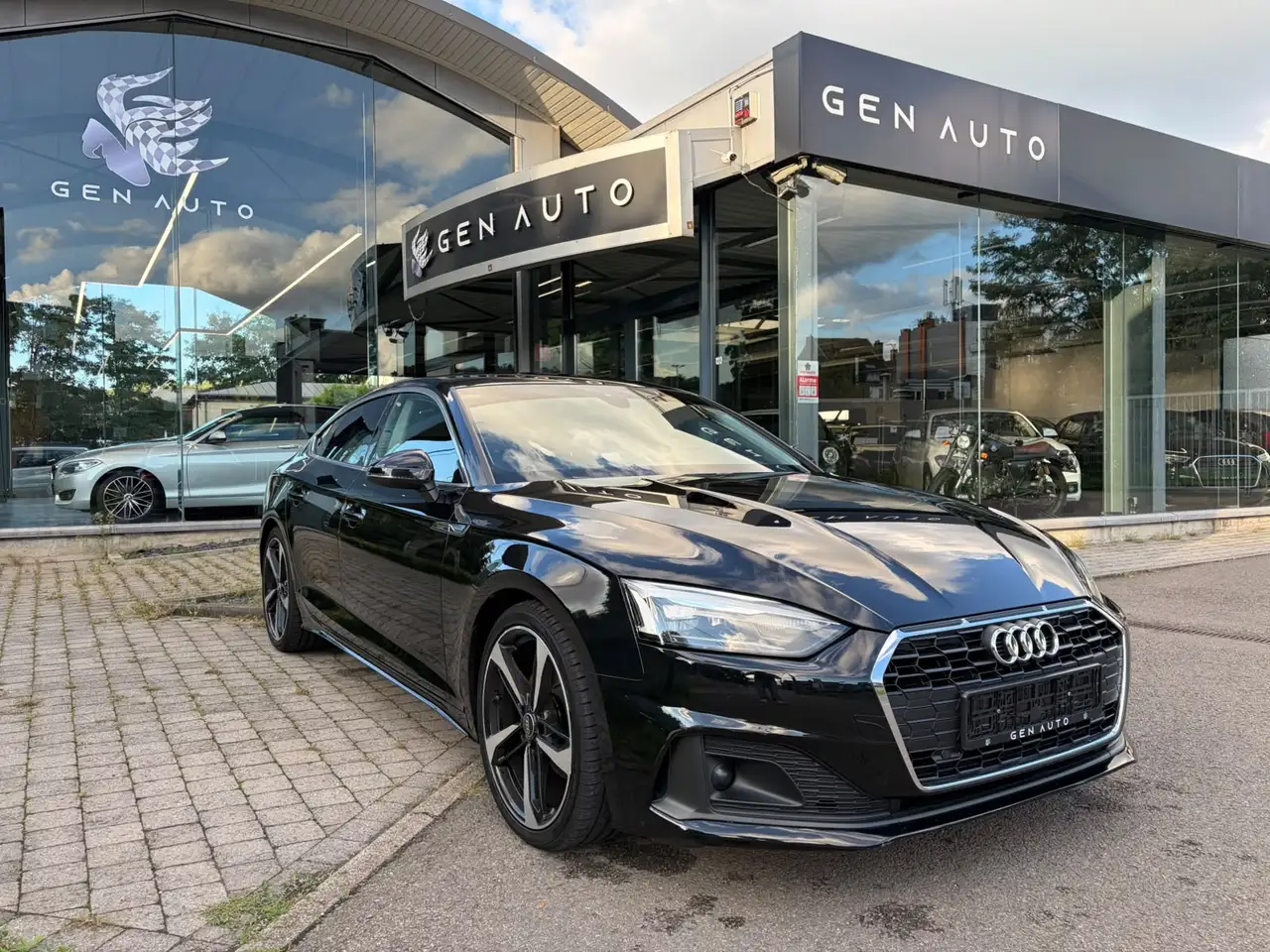 Audi A5 Sportback 30 TDi S tronic Gps Cuir * 12 à 36 MOIS GARANTIE * — photo 1 of 15
