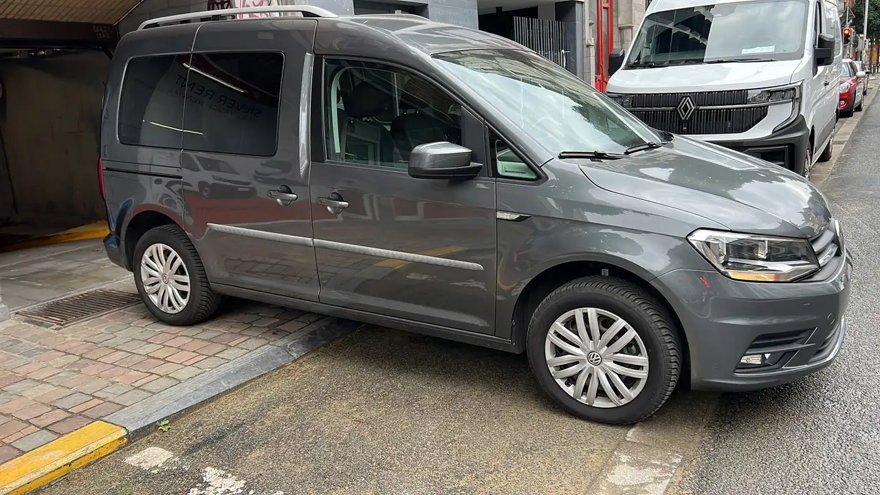 Volkswagen Caddy Caddy 1.4 TSI Trendline DSG 5 PL12 MOIS DE GARANTIE — photo 1 of 15
