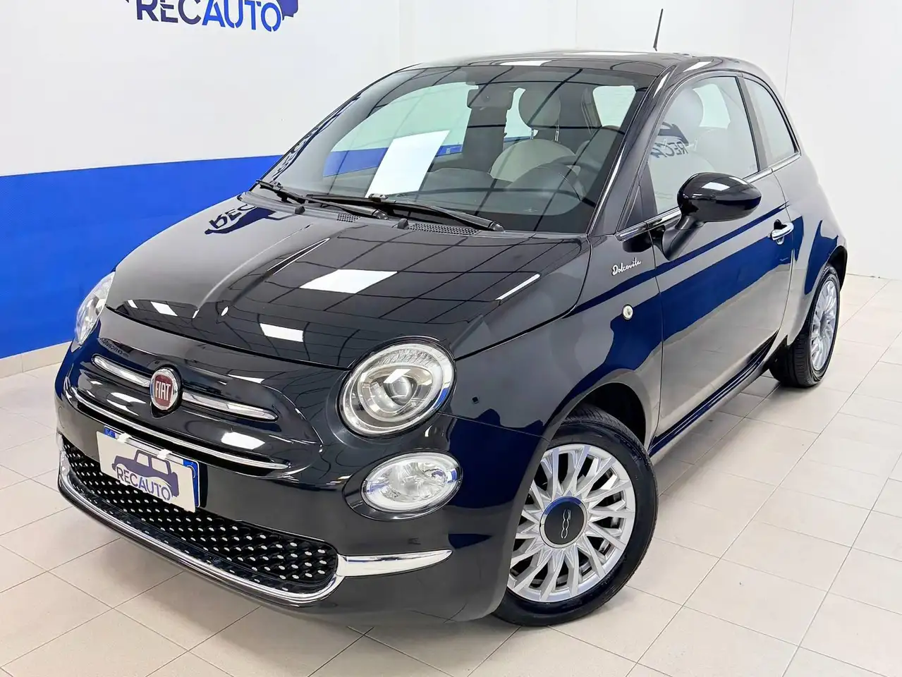 Fiat 500 500 III 2015 1.0 hybrid Dolcevita 70cv — photo 1 of 15